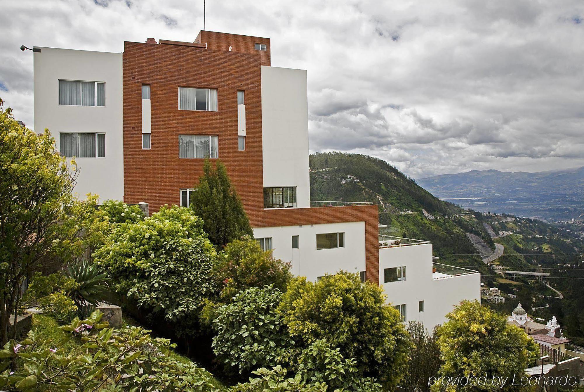 Hotel Stubel Suites & Cafe Quito Exterior photo